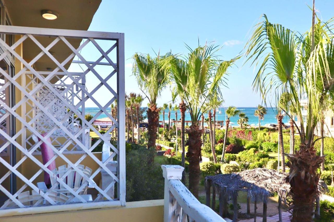 Paradise Resort 4*
