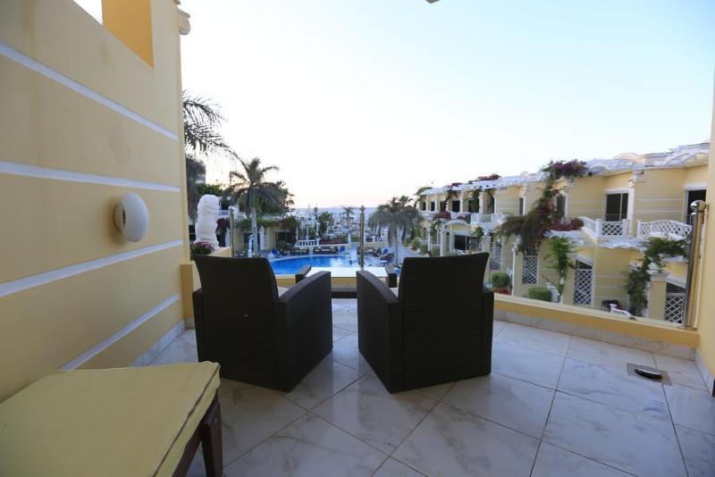 Paradise 4* Alexandria